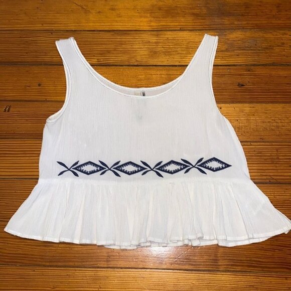 Paper Crane women’s crop top extra small white embroidered ruffle flowy shirt - Picture 1 of 4
